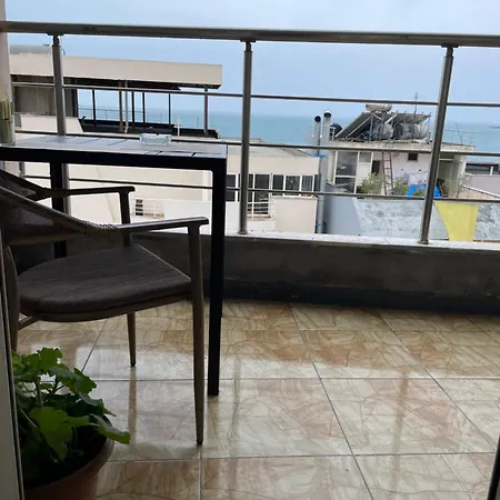 Sea View Plazh Apartment *